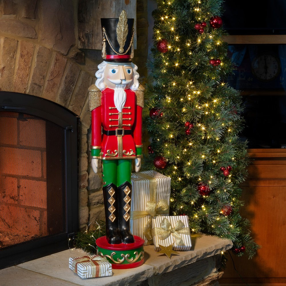 Outdoor Red & Green Nutcracker
